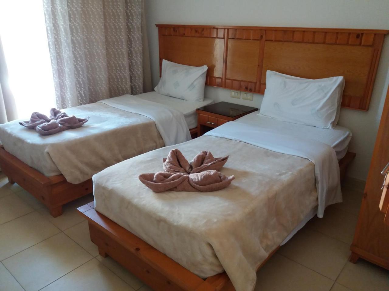 New Yalla Hotel Dahab Esterno foto