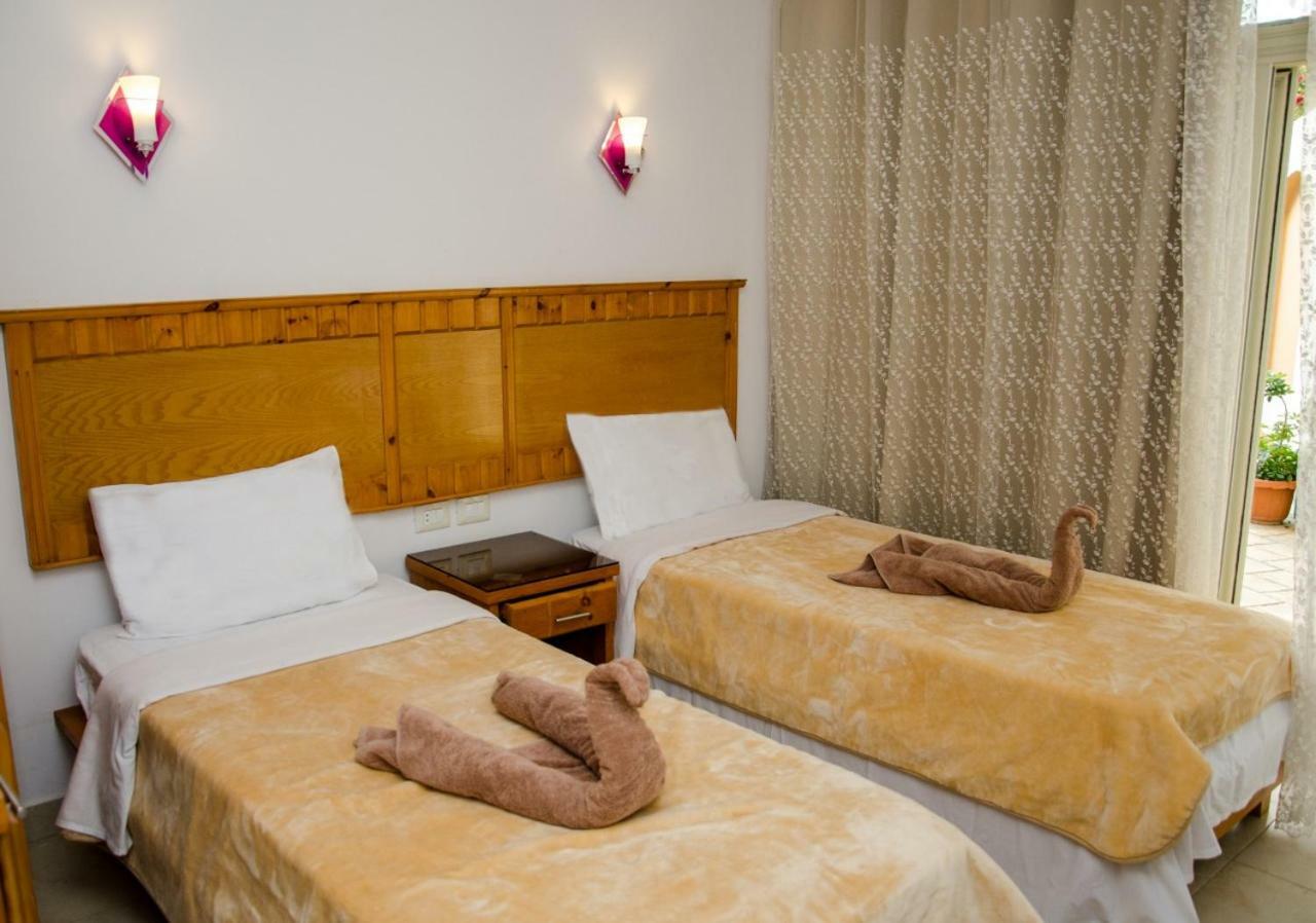 New Yalla Hotel Dahab Esterno foto