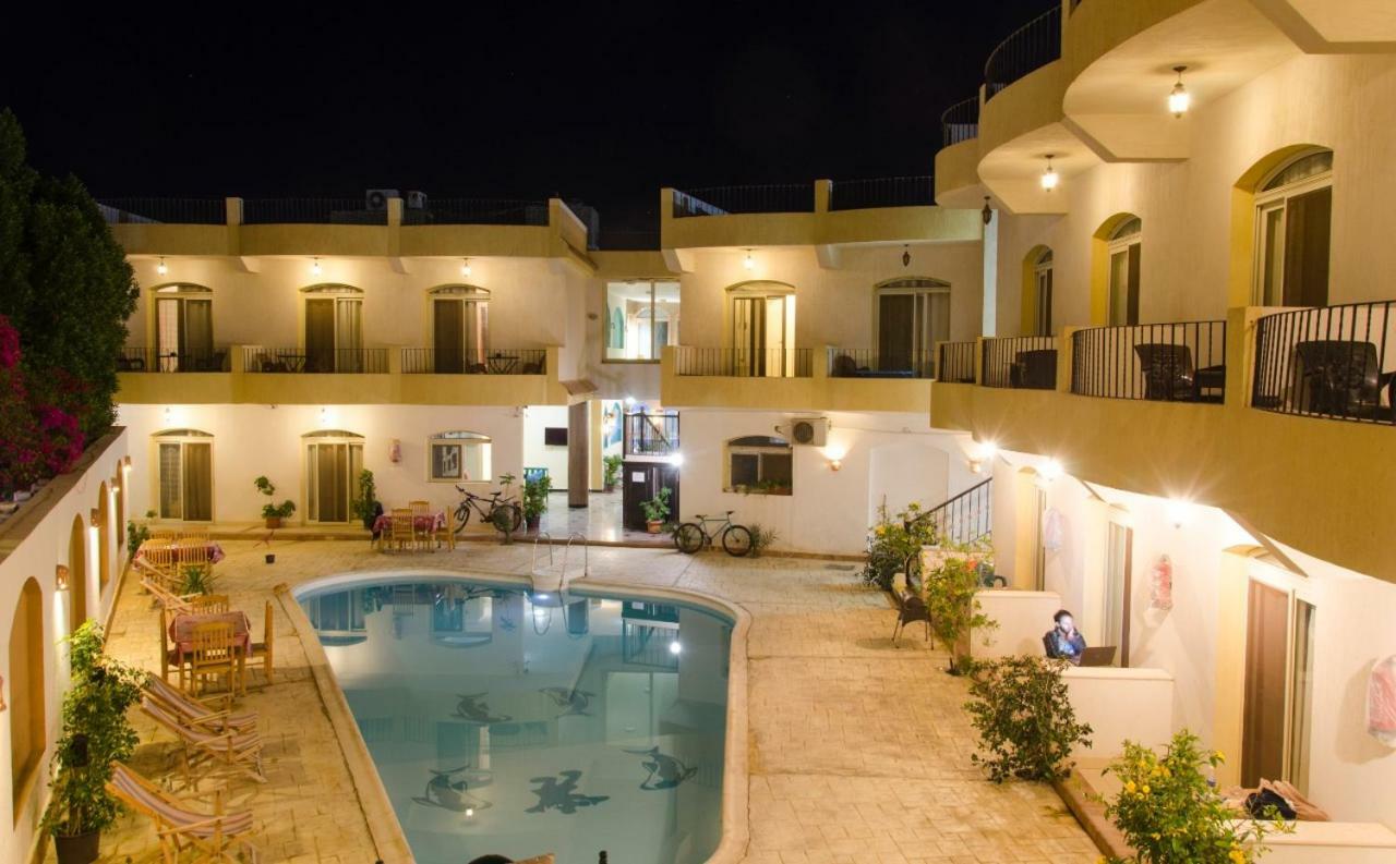 New Yalla Hotel Dahab Esterno foto